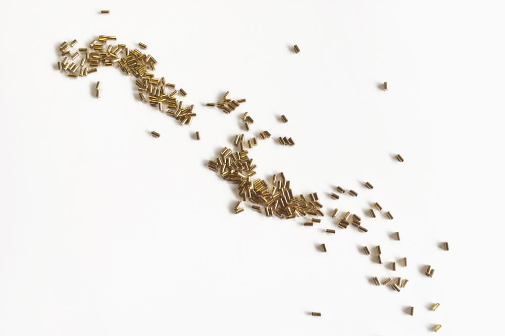 goldimplantation-gold-granulat